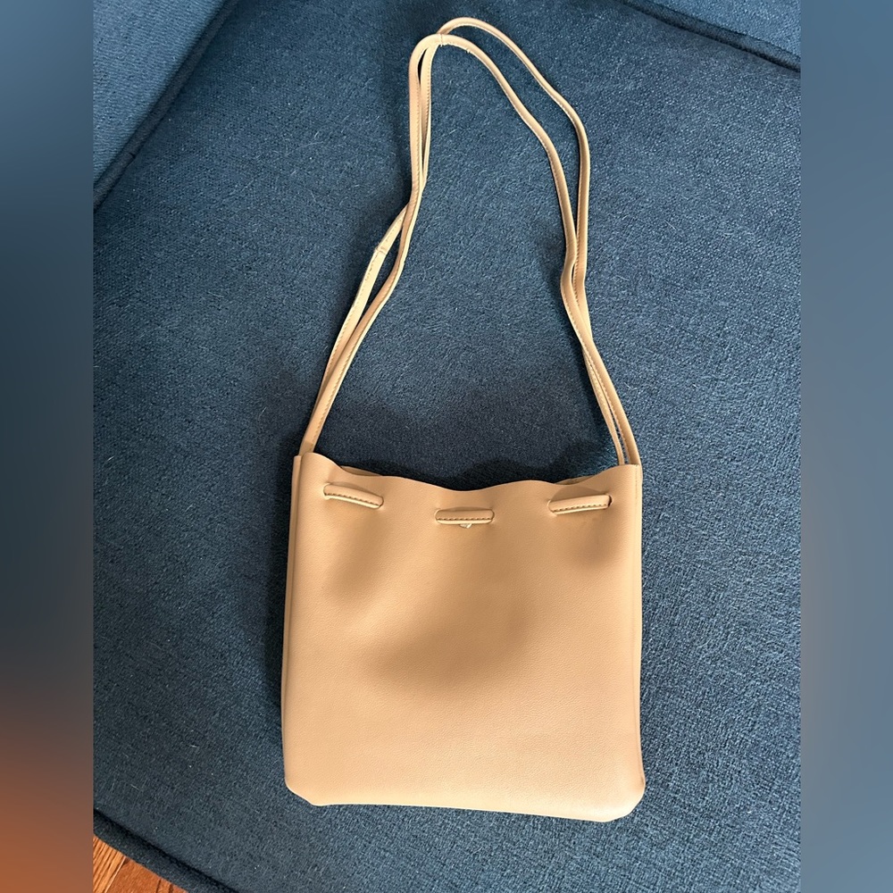 Cream purse